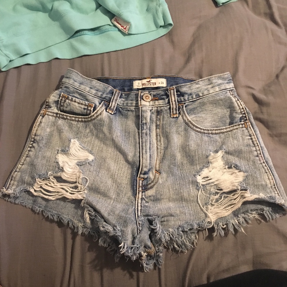Holister shorts